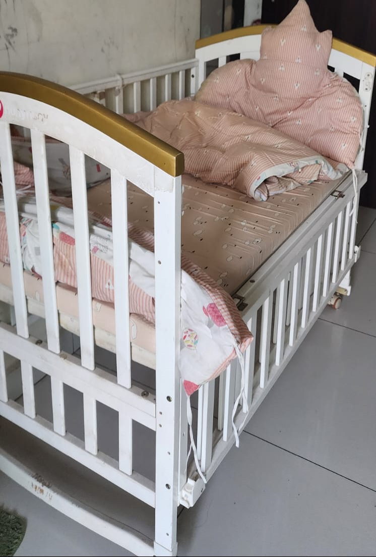 Baby Crib-HunyHuny Thumbnail 1